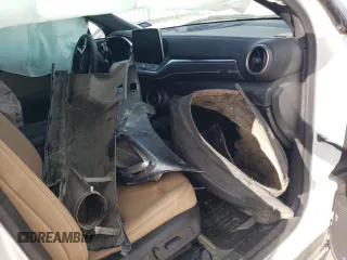 2024 Chevrolet Blazer Premier z VIN 3GNKBFR43RS180910, wystawiony jako Copart lot #72162554 z przebiegiem Nie podano mil oraz Szkoda całkowita • Salvage title. Historia ofert i sprzedaży dostępna na DreamBid. Obrazek 8.