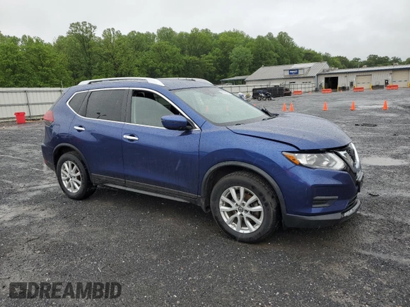 2020 Nissan Rogue SV z VIN KNMAT2MV5LP502902, wystawiony jako Copart lot #55873215 z przebiegiem 96 736 mil mil oraz Szkoda całkowita • Salvage title. Historia ofert i sprzedaży dostępna na DreamBid. Obrazek 4.