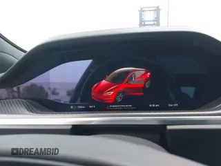 2023 Tesla Model S Plaid с VIN 5YJSA1E69PF510559, выставлен на аукционе IAAI как лот 42164885 с пробегом 28 200 миль миль и . История ставок и продаж доступна на DreamBid. Изображение 7.