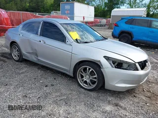 2009 Honda Accord LX-P z VIN 1HGCP264X9A103451, wystawiony jako IAAI lot #42203500 z przebiegiem 176 959 mil mil oraz . Historia ofert i sprzedaży dostępna na DreamBid. Obrazek 1.