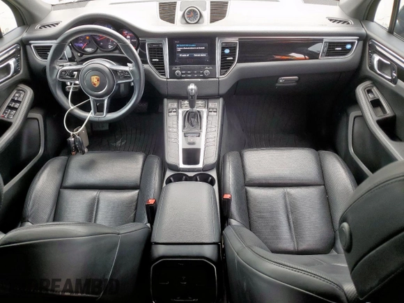 2018 Porsche Macan with VIN WP1AA2A53JLB02690, listed as a Copart auction lot 59747495 with 103,035 mi miles and Salvage title. Bid and sale history available at DreamBid. Image 8.