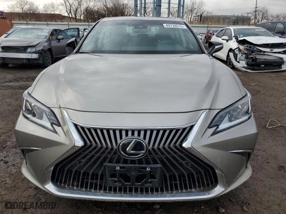 2019 Lexus ES with VIN 58ABZ1B13KU021015, listed as a Copart auction lot 49738615 with 25,636 mi miles and Salvage Title. Bid and sale history available at carsss.com. Image 5.