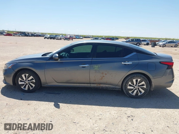 2020 Nissan Altima S with VIN 1N4BL4BV8LN312712, listed as a IAAI auction lot 41956107 with 206,221 mi miles and . Bid and sale history available at DreamBid. Image 14.