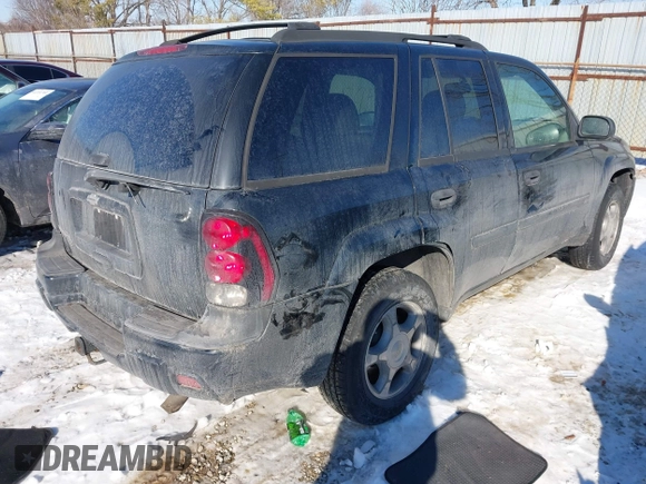 2008 Chevrolet TrailBlazer 3LT with VIN 1GNDT13S682105208, listed as a IAAI auction lot 41356686 with 103,270 mi miles and . Bid and sale history available at DreamBid. Image 4.