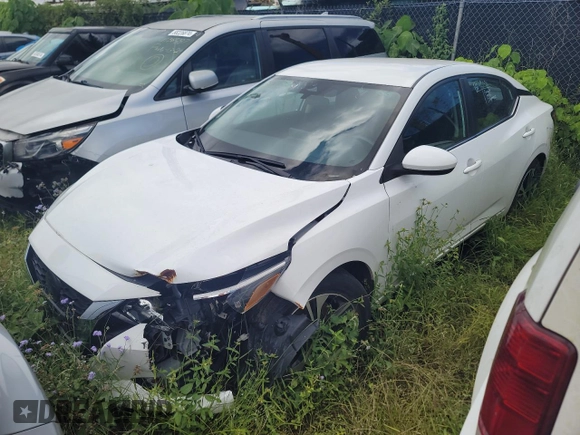2022 Nissan Sentra SV with VIN 3N1AB8CV8NY255841, listed as a Copart auction lot 44776215 with Not Provided miles and Non Repairable. Bid and sale history available at carsss.com. Image 1.