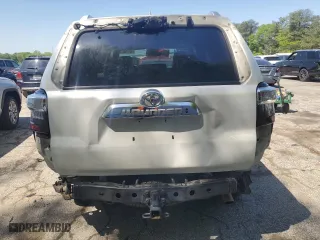 2014 Toyota 4Runner SR5 with VIN JTEZU5JR1E5067248, listed as a Copart auction lot 52190845 with 192,331 mi miles and Salvage Title. Bid and sale history available at carsss.com. Image 6.