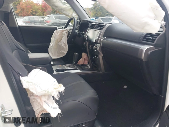 2024 Toyota 4Runner SR5 Premium with VIN JTENU5JR5R6218655, listed as a IAAI auction lot 40615924 with 9,497 mi miles and . Bid and sale history available at DreamBid. Image 5.