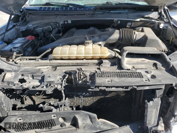 2019 Ford Expedition Max XLT with VIN 1FMJK1HT4KEA35533, listed as a Copart auction lot 42554395 with 145,345 mi miles and Salvage title. Bid and sale history available at DreamBid. Image 12.