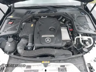 2015 Mercedes-Benz C 300 Luxury z VIN 55SWF4KB0FU003066, wystawiony jako IAAI lot #42477050 z przebiegiem 93 119 mil mil oraz . Historia ofert i sprzedaży dostępna na DreamBid. Obrazek 10.