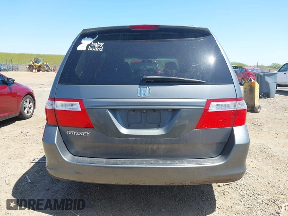 2007 Honda Odyssey EX-L z VIN 5FNRL38797B137595, wystawiony jako IAAI lot #42002233 z przebiegiem 192 296 mil mil oraz . Historia ofert i sprzedaży dostępna na DreamBid. Obrazek 16.