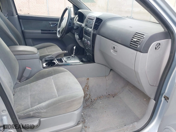 2007 Kia Sorento EX with VIN KNDJC736475664724, listed as a IAAI auction lot 41723879 with 84,952 mi miles. Bid and sale history available at carsss.com. Image 5.