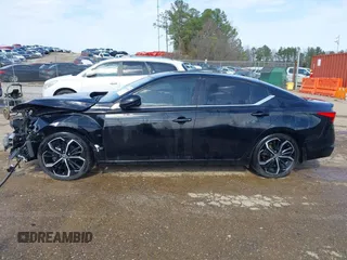2023 Nissan Altima 2.5 SR with VIN 1N4BL4CV6PN398266, listed as a IAAI auction lot 41573150 with 14,589 mi miles. Bid and sale history available at carsss.com. Image 15.