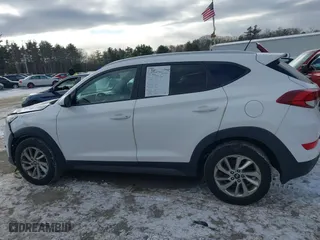2016 Hyundai Tucson SE with VIN KM8J3CA44GU254260, listed as a IAAI auction lot 41328567 with 124,554 mi miles. Bid and sale history available at carsss.com. Image 15.