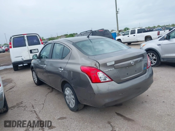 2012 Nissan Versa SL with VIN 3N1CN7AP3CL892631, listed as a IAAI auction lot 41910292 with 148,442 mi miles. Bid and sale history available at carsss.com. Image 3.