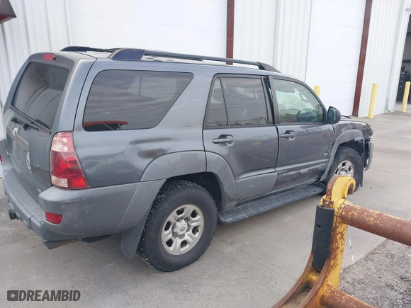2003 Toyota 4Runner SR5 with VIN JTEZU14R530008993, listed as a IAAI auction lot 41697926 with 302,008 mi miles. Bid and sale history available at carsss.com. Image 4.