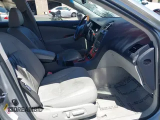 2008 Lexus ES with VIN JTHBJ46G382245956, listed as a IAAI auction lot 38921930 with 115,221 mi miles and . Bid and sale history available at carsss.com. Image 5.