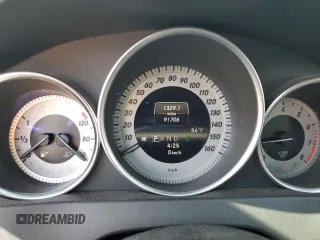 2013 Mercedes-Benz C 250 с VIN WDDGJ4HB5DG046015, выставлен на аукционе Copart как лот 52414515 с пробегом 91 706 миль миль и Списание • Salvage title. История ставок и продаж доступна на DreamBid. Изображение 9.