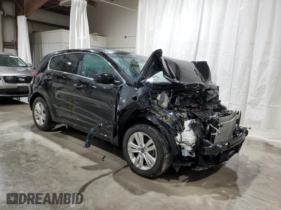 2018 Kia Sportage LX with VIN KNDPM3AC6J7304715, listed as a Copart auction lot 52098735 with 122,934 mi miles and Salvage Title. Bid and sale history available at carsss.com. Image 4.