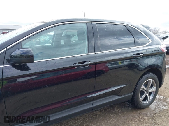2024 Ford Edge SEL with VIN 2FMPK4J93RBA63498, listed as a IAAI auction lot 41805255 with 17,839 mi miles. Bid and sale history available at carsss.com. Image 15.
