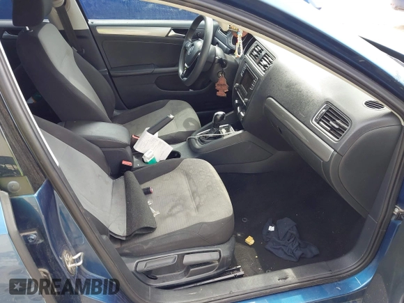 2017 Volkswagen Jetta S with VIN 3VW2B7AJ6HM383418, listed as a IAAI auction lot 41903383 with 91,285 mi miles and . Bid and sale history available at DreamBid. Image 5.