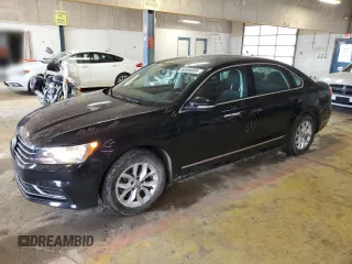 2016 Volkswagen Passat S with VIN 1VWAS7A31GC029934, listed as a Copart auction lot 54580005 with 123,711 mi miles and Salvage title. Bid and sale history available at DreamBid. Image 1.