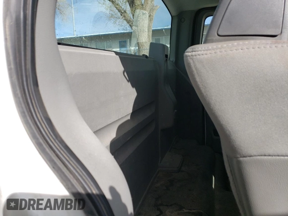 2007 Ford F-150 XL with VIN 1FTRF14W47NA87361, listed as a Copart auction lot 48165725 with 266,678 mi miles and Clean title. Bid and sale history available at DreamBid. Image 10.