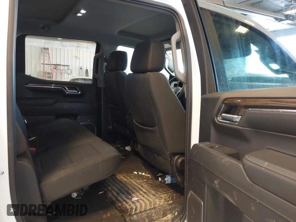2024 Chevrolet Silverado 1500 LT with VIN 1GCPDKEK6RZ180439, listed as a IAAI auction lot 41602846 with 23,229 mi miles. Bid and sale history available at carsss.com. Image 8.