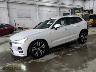 2023 Volvo XC60 Plus Bright Theme with VIN YV4L12RN5P1353100, listed as a Copart auction lot 51990995 with 28,722 mi miles and Salvage Title. Bid and sale history available at carsss.com. Image 1.