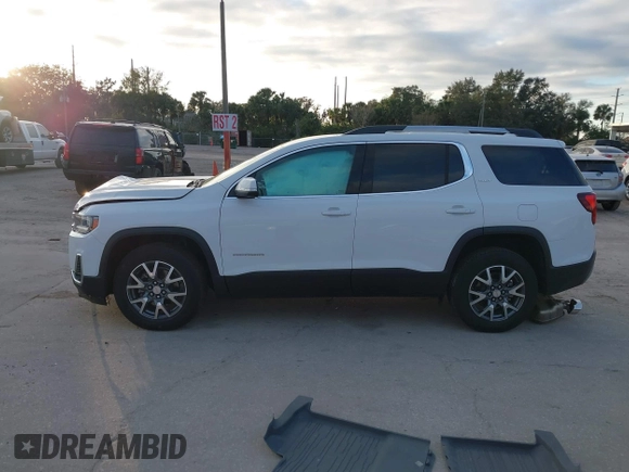 2023 GMC Acadia SLT with VIN 1GKKNMLS6PZ252439, listed as a IAAI auction lot 41277272 with 17,727 mi miles and . Bid and sale history available at DreamBid. Image 14.