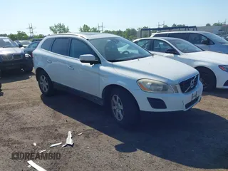 2012 Volvo XC60 3.2L with VIN YV4952DZ4C2262882, listed as a IAAI auction lot 42592602 with 115,721 mi miles and . Bid and sale history available at DreamBid. Image 1.