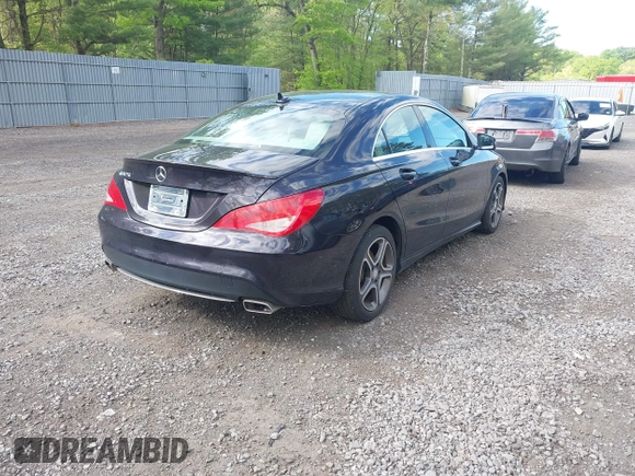 2014 Mercedes-Benz CLA 250 z VIN WDDSJ4EB9EN150146, wystawiony jako IAAI lot #42219661 z przebiegiem 115 397 mil mil oraz . Historia ofert i sprzedaży dostępna na DreamBid. Obrazek 4.