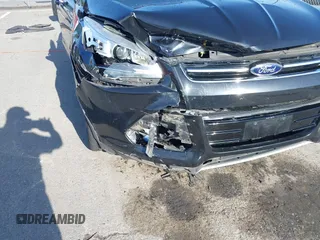 2013 Ford Escape Titanium с VIN 1FMCU9J90DUC40758, выставлен на аукционе IAAI как лот 41927827 с пробегом 110 614 миль миль и . История ставок и продаж доступна на DreamBid. Изображение 6.