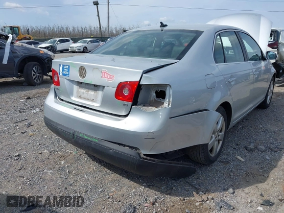 2009 Volkswagen Jetta Sedan SE with VIN 3VWRM71K59M131257, listed as a IAAI auction lot 41921694 with 190,389 mi miles. Bid and sale history available at carsss.com. Image 6.