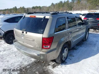 2006 Jeep Grand Cherokee Limited with VIN 1J4HR58266C115456, listed as a IAAI auction lot 41635183 with NaN miles. Bid and sale history available at carsss.com. Image 4.
