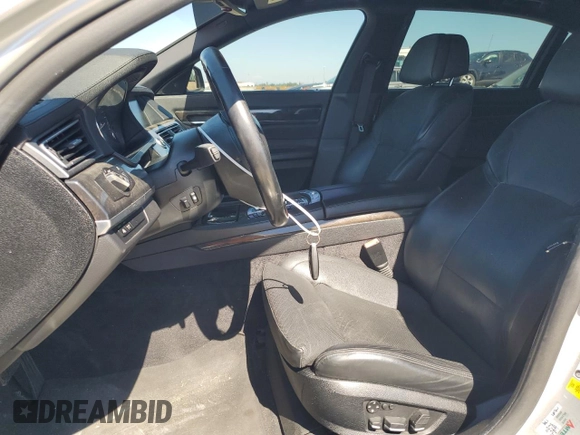 2011 BMW 7 Series 750Li with VIN WBAKB8C59BCY66626, listed as a Copart auction lot 65088295 with 132,278 mi miles and Clean title. Bid and sale history available at DreamBid. Image 7.