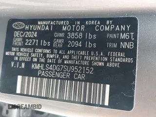 2025 Hyundai Elantra SEL Convenience with VIN KMHLS4DG7SU952152, listed as a IAAI auction lot 42188302 with 4,620 mi miles and . Bid and sale history available at DreamBid. Image 9.