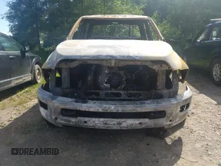 2017 Ram 2500 SLT с VIN 3C6UR5DL9HG767112, выставлен на аукционе Copart как лот 63832484 с пробегом Не указан миль и На запчасти • Non repairable. История ставок и продаж доступна на DreamBid. Изображение 5.