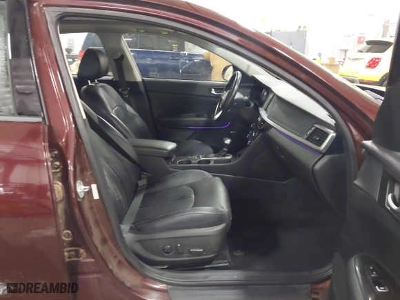 2019 Kia Optima EX with VIN 5XXGU4L1XKG344810, listed as a IAAI auction lot 41555072 with 92,629 mi miles. Bid and sale history available at carsss.com. Image 5.