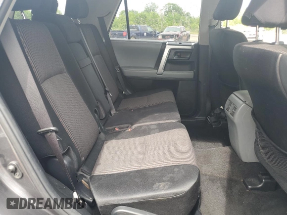2011 Toyota 4Runner Trail with VIN JTEBU5JR2B5038984, listed as a Copart auction lot 61729525 with 253,680 mi miles and Clean title. Bid and sale history available at DreamBid. Image 11.