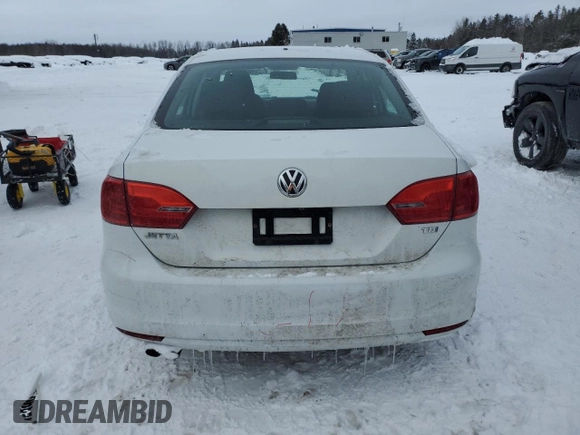 2014 Volkswagen Jetta with VIN 3VWWL7AJ6EM290800, listed as a Copart auction lot 45390115 with 149,447 mi miles and Salvage title. Bid and sale history available at DreamBid. Image 6.