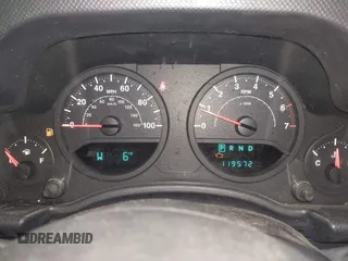 2007 Jeep Wrangler Unlimited X with VIN 1J4GA39167L147516, listed as a IAAI auction lot 41617025 with 119,572 mi miles and . Bid and sale history available at DreamBid. Image 7.