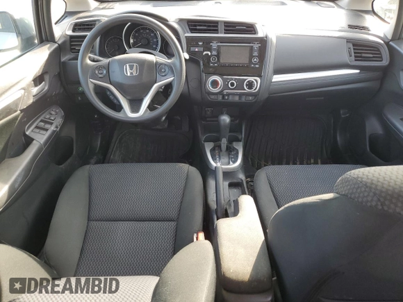 2019 Honda Fit LX z VIN 3HGGK5H46KM746970, wystawiony jako Copart lot #56474845 z przebiegiem 62 716 mil mil oraz Szkoda całkowita • Salvage title. Historia ofert i sprzedaży dostępna na DreamBid. Obrazek 8.