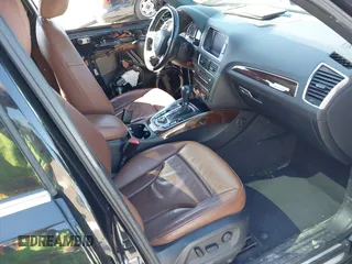 2012 Audi Q5 2.0T Premium Plus with VIN WA1LFAFP7CA050117, listed as a IAAI auction lot 41710056 with 152,969 mi miles. Bid and sale history available at carsss.com. Image 5.