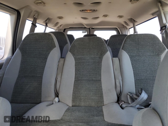 2005 Ford Econoline Passenger XL with VIN 1FBNE31L95HB31135, listed as a Copart auction lot 76639724 with 104,105 mi miles and Clean Title. Bid and sale history available at carsss.com. Image 10.