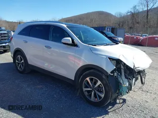 2019 Kia Sorento EX V6 with VIN 5XYPH4A57KG455210, listed as a IAAI auction lot 41520626 with 145,682 mi miles. Bid and sale history available at carsss.com. Image 1.