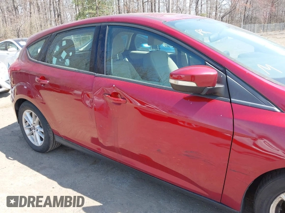 2015 Ford Focus SE with VIN 1FADP3K27FL289971, listed as a IAAI auction lot 41842582 with 96,450 mi miles. Bid and sale history available at carsss.com. Image 6.