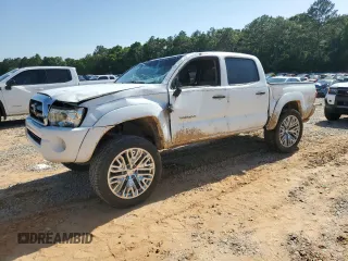 2007 Toyota Tacoma PreRunner z VIN 3TMJU62N27M037921, wystawiony jako Copart lot #56939075 z przebiegiem 203 275 mil mil oraz Szkoda całkowita • Salvage title. Historia ofert i sprzedaży dostępna na DreamBid. Obrazek 1.