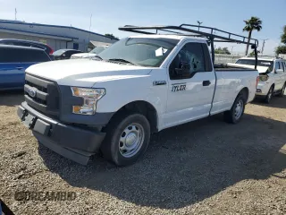 2017 Ford F-150 XL с VIN 1FTMF1C87HKD83894, выставлен на аукционе Copart как лот 54268905 с пробегом 135 417 миль миль и Списание • Salvage title. История ставок и продаж доступна на DreamBid. Изображение 1.
