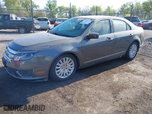 2010 Ford Fusion Hybrid with VIN 3FADP0L30AR376210, listed as a IAAI auction lot 42110727 with 108,897 mi miles. Bid and sale history available at carsss.com. Image 2.