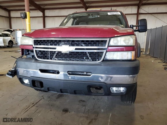 2007 Chevrolet Silverado 2500HD Classic LT1 with VIN 1GCHK29D87E163037, listed as a Copart auction lot 70367264 with 191,141 mi miles and Salvage Title. Bid and sale history available at carsss.com. Image 5.
